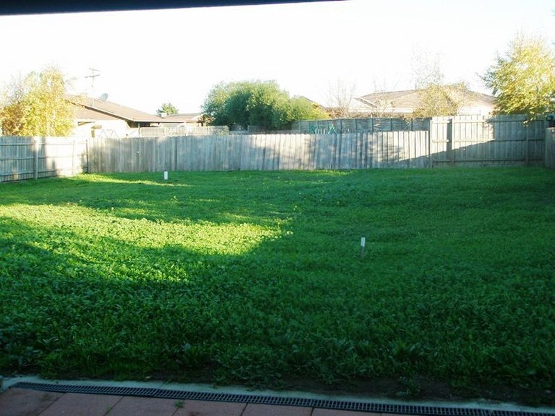 2/73 Virgilia Drive, Hoppers Crossing VIC 3029
