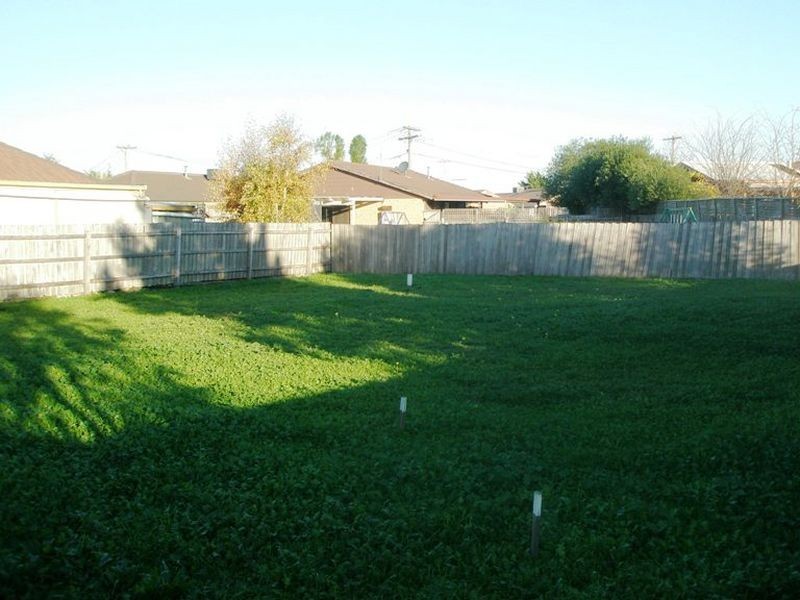 2/73 Virgilia Drive, Hoppers Crossing VIC 3029
