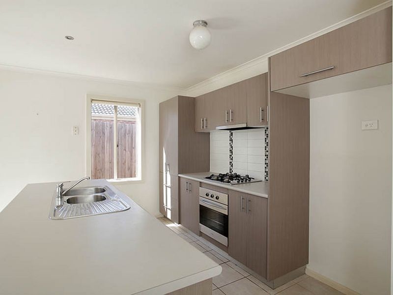 41 Lady Penrhyn Drive, Wyndham Vale VIC 3024