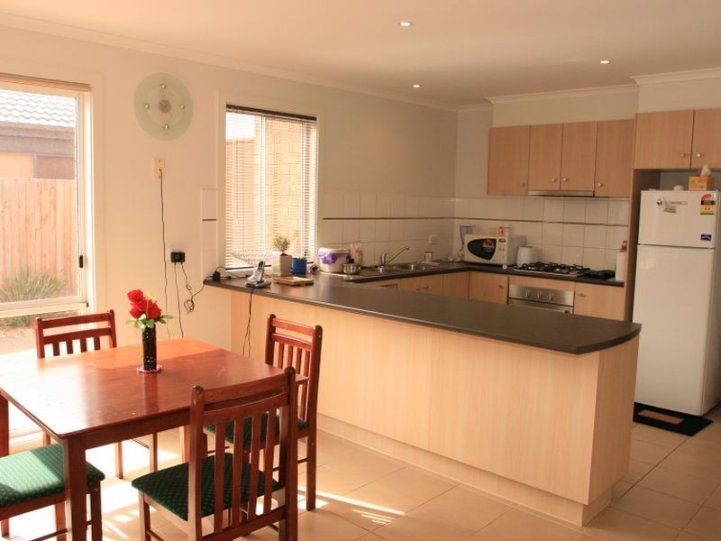 40 James Cook Drive, Truganina VIC 3029