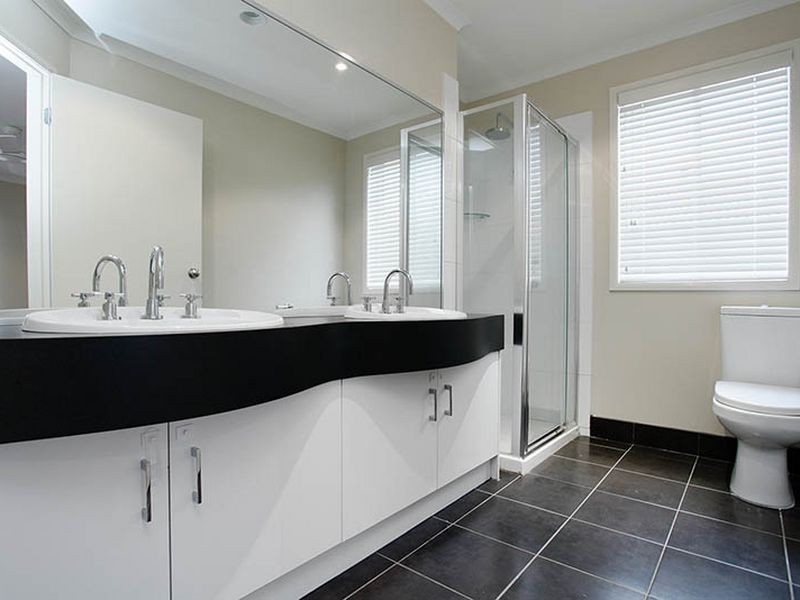 299 Hogans Road, Hoppers Crossing VIC 3029