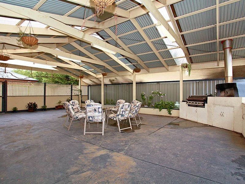 12 Albany Court, Werribee VIC 3030