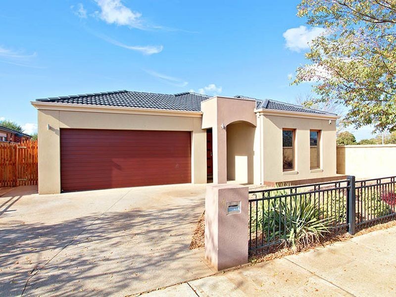 5 Whyalla Gardens, Tarneit VIC 3029