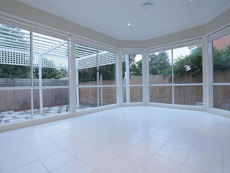 299 Hogans Road, Hoppers Crossing VIC 3029