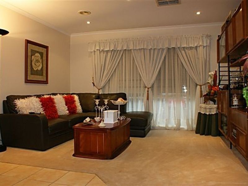 23 Castleton Avenue, Tarneit VIC 3029