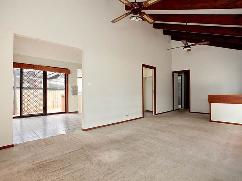 14 Kingfisher Court, Werribee VIC 3030