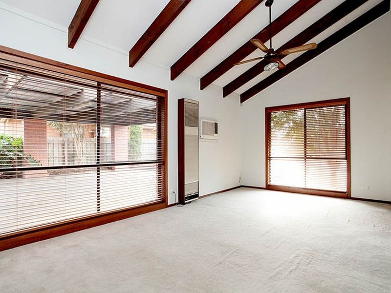 14 Kingfisher Court, Werribee VIC 3030