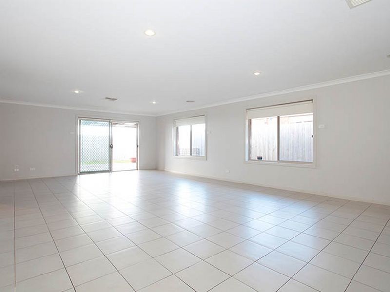 1 Begg Avenue, Truganina VIC 3029