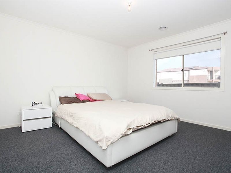 33 Kambah Street, Tarneit VIC 3029