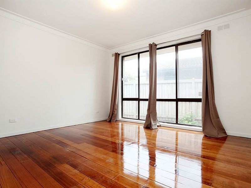 38 Woodville Park Drive, Hoppers Crossing VIC 3029