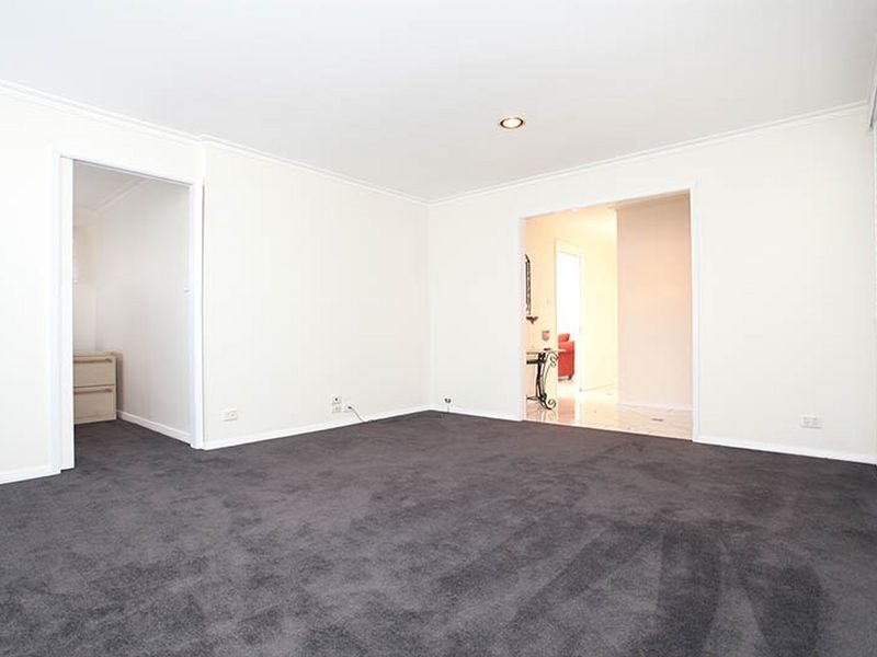 16 Reynolds Court, Werribee VIC 3030