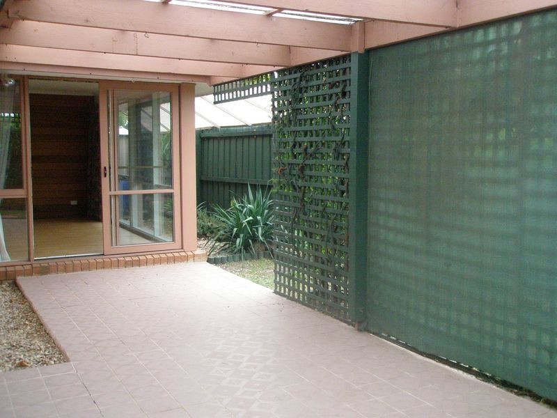 77 Oriole Drive, Werribee VIC 3030