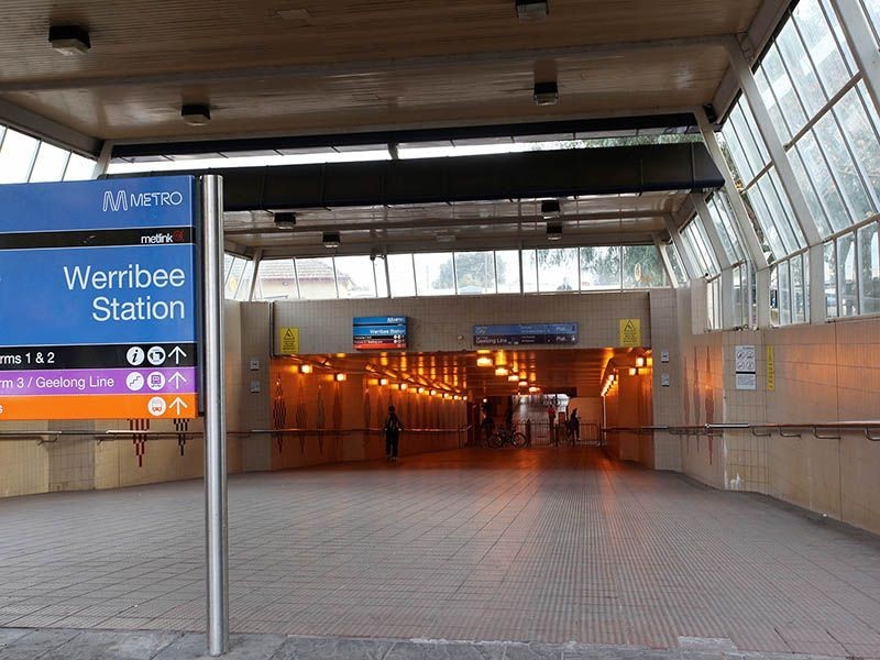 77 Oriole Drive, Werribee VIC 3030