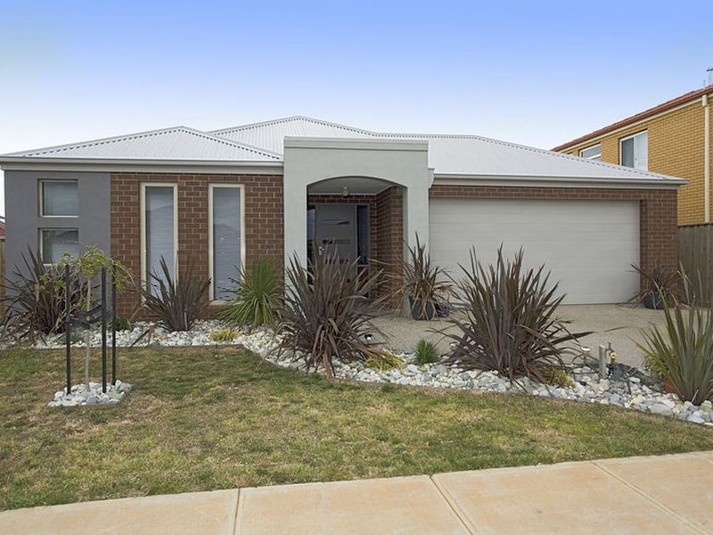10 Emperor Parade, Tarneit VIC 3029