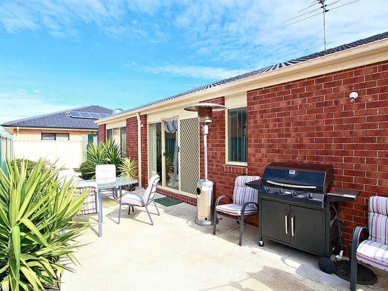 40 Garden View Drive, Tarneit VIC 3029