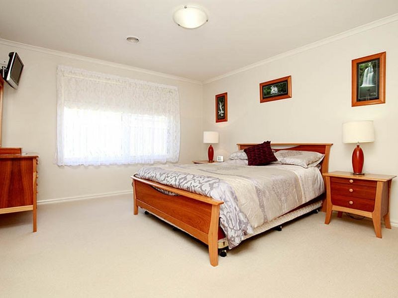 22 Stretton Place, Wyndham Vale VIC 3024