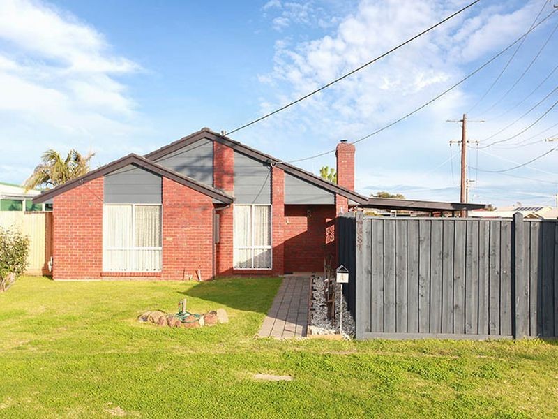 1 West Drive, Wyndham Vale VIC 3024