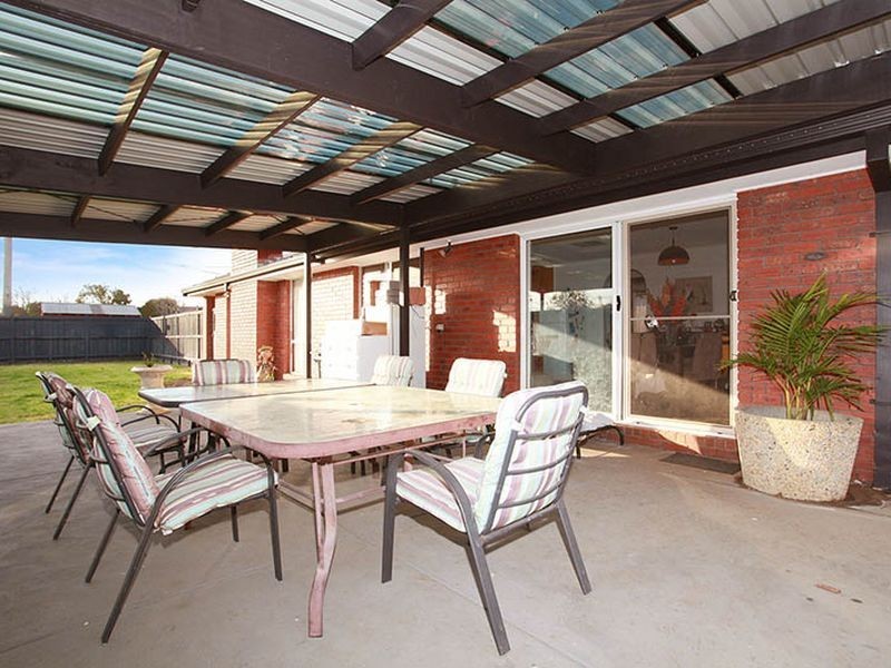 1 West Drive, Wyndham Vale VIC 3024