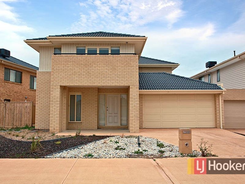 225 Sanctuary Lakes South Boulevard, Sanctuary Lakes VIC 3030