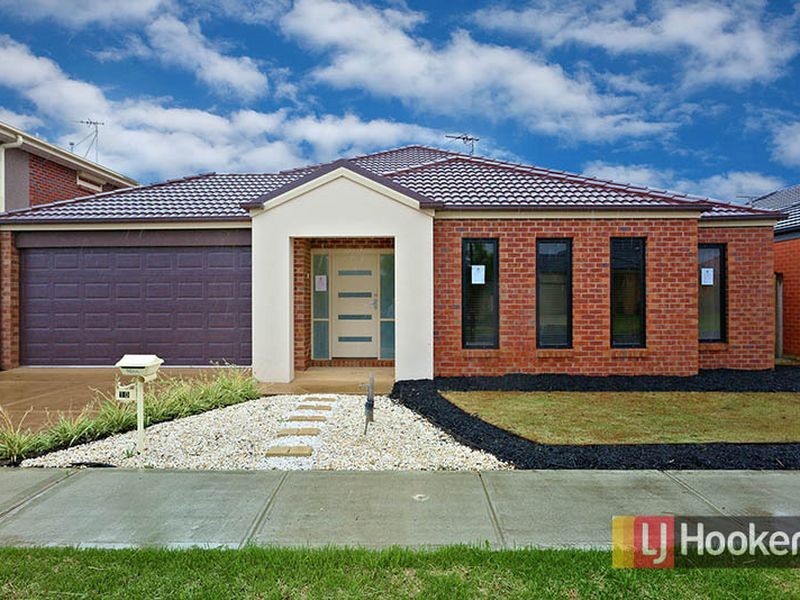 10 Chatham Avenue, Tarneit VIC 3029
