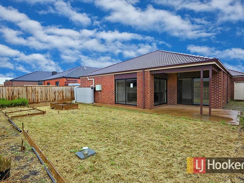 10 Chatham Avenue, Tarneit VIC 3029