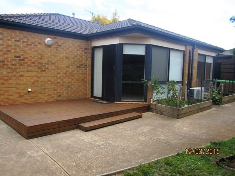 12 Conquest Drive, Werribee VIC 3030