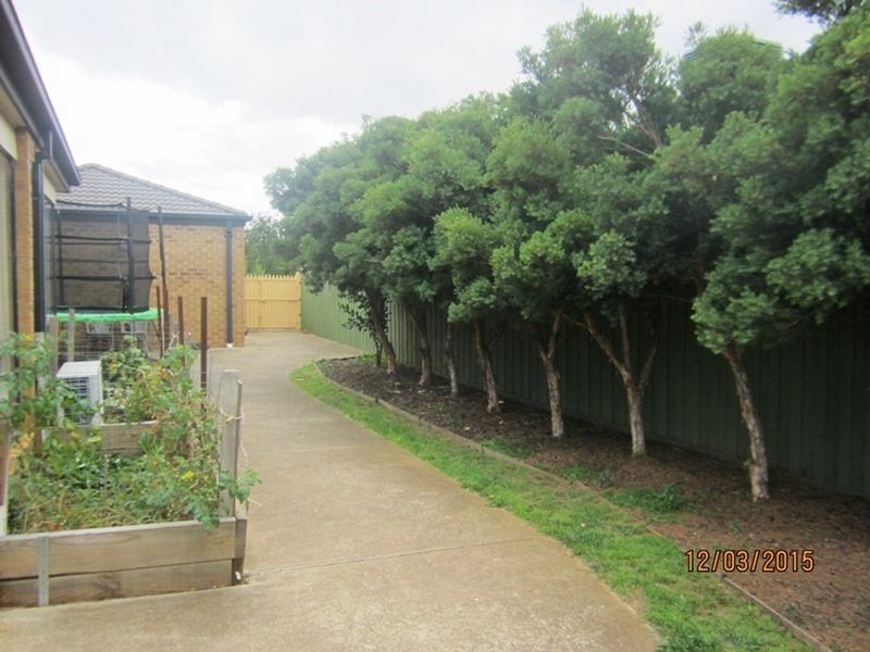 12 Conquest Drive, Werribee VIC 3030