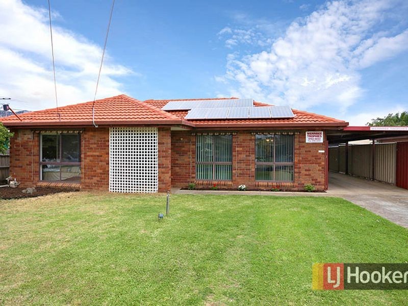 11 Magnolia Court, Werribee VIC 3030