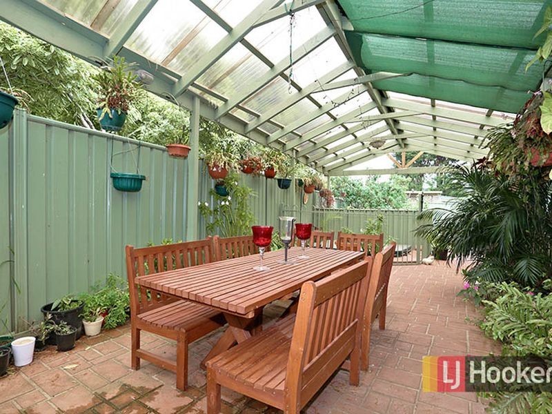 2 Greenhill Crescent, Wyndham Vale VIC 3024