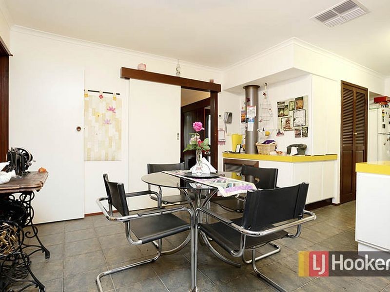 2 Greenhill Crescent, Wyndham Vale VIC 3024