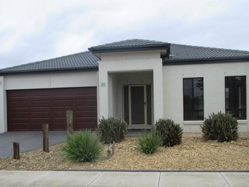 35 Tamar Avenue, Point Cook VIC 3030