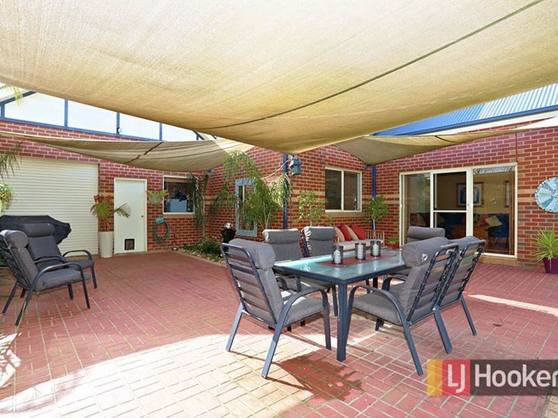 19 River Run Drive, Werribee VIC 3030
