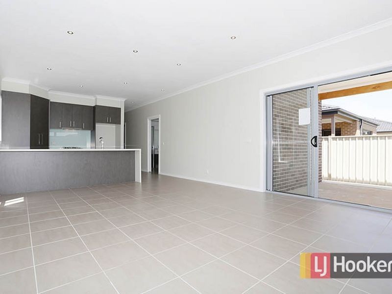 6 Gladesville Street, Truganina VIC 3029