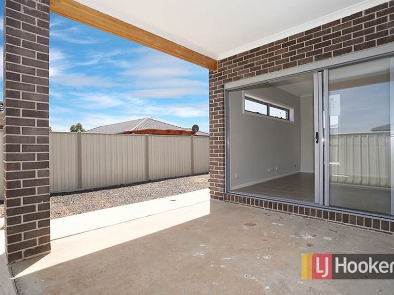 6 Gladesville Street, Truganina VIC 3029