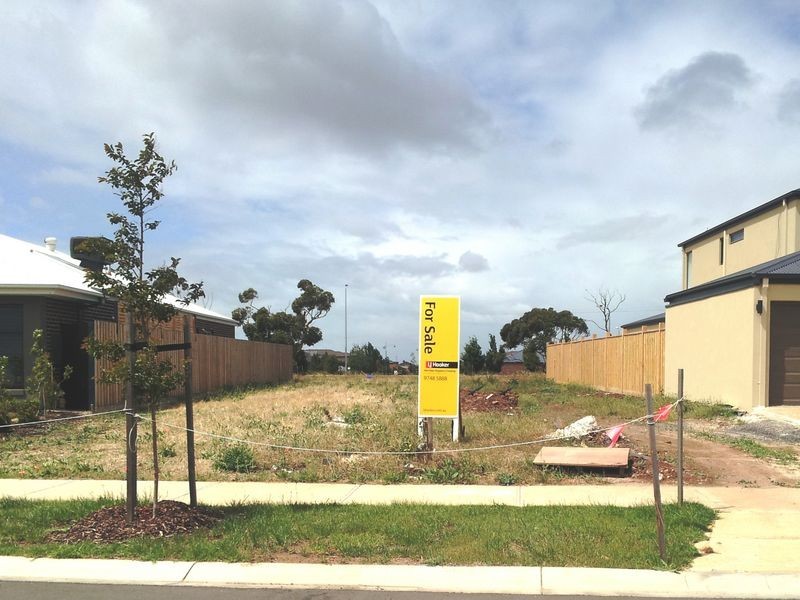 32 (Lot 15 Columbia Way, Tarneit VIC 3029