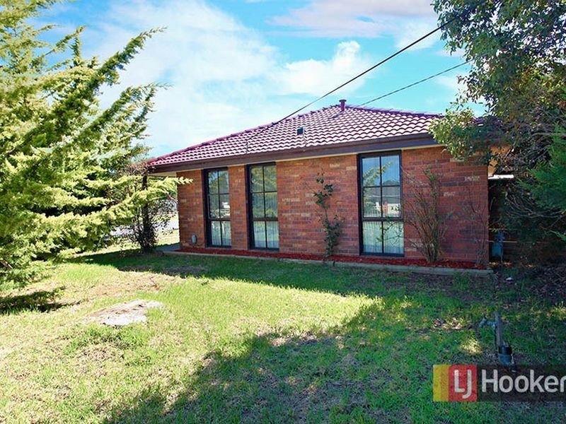 32 Hooker Road, Werribee VIC 3030