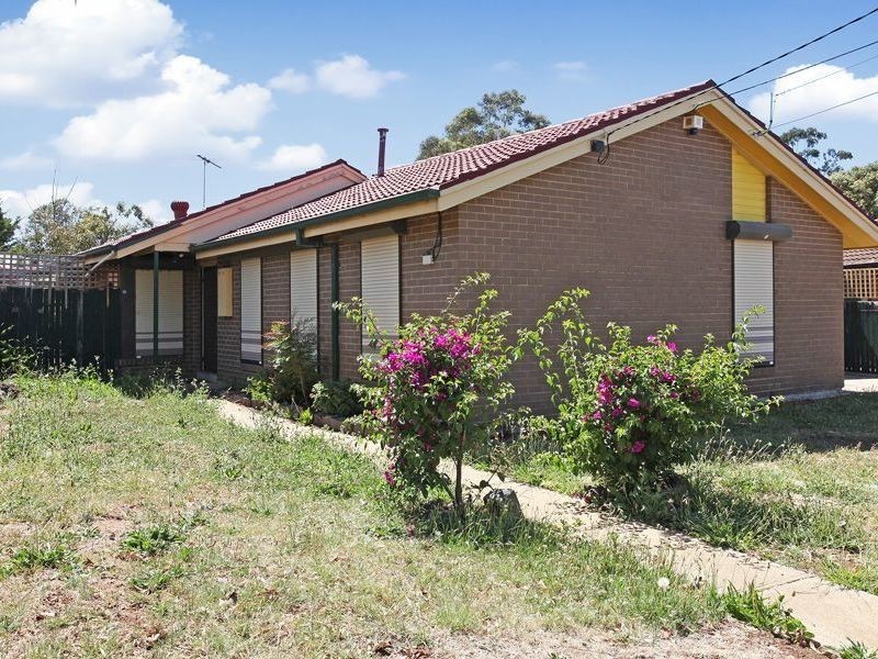 16 Pelican Place, Werribee VIC 3030