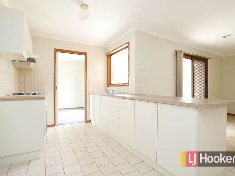 30 Coolabah Crescent, Hoppers Crossing VIC 3029