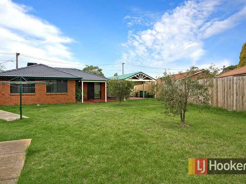 9 Sanderling Street, Werribee VIC 3030