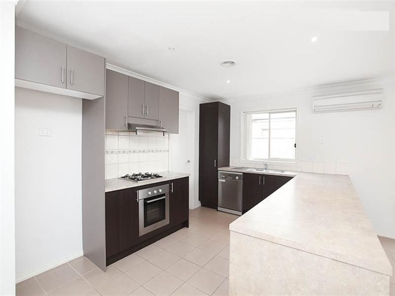 28 Felicity Drive, Tarneit VIC 3029