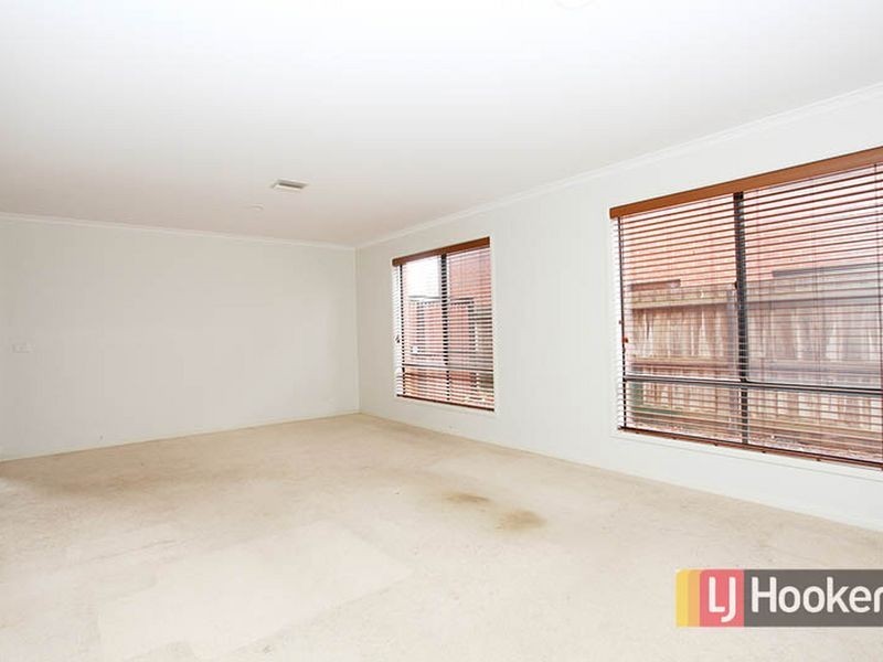 30 Bridgewater Way, Truganina VIC 3029