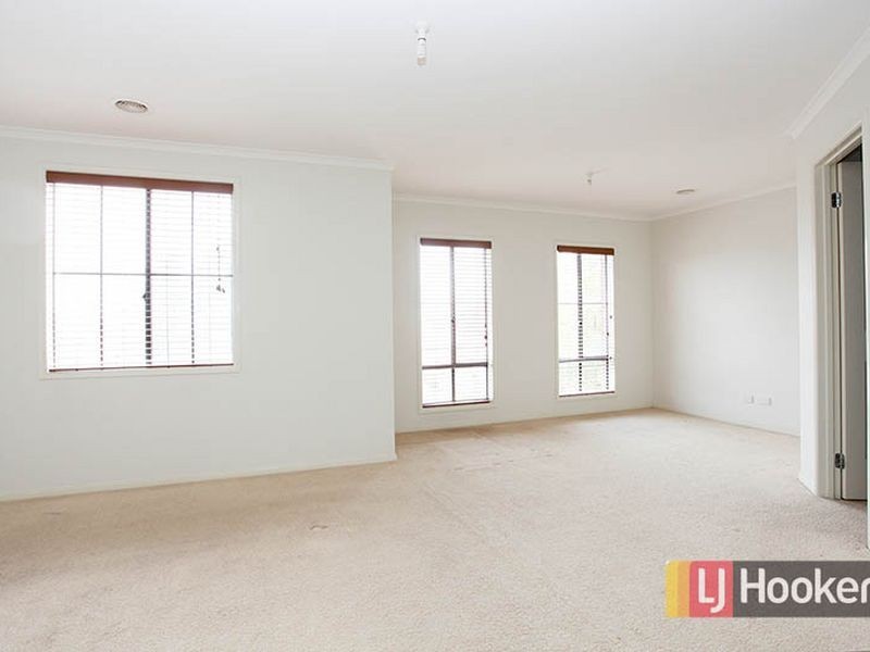 30 Bridgewater Way, Truganina VIC 3029