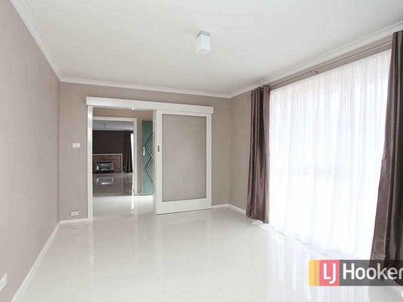 14 Mossfiel Drive, Hoppers Crossing VIC 3029