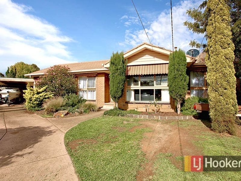 6 Nebo Court, Werribee VIC 3030