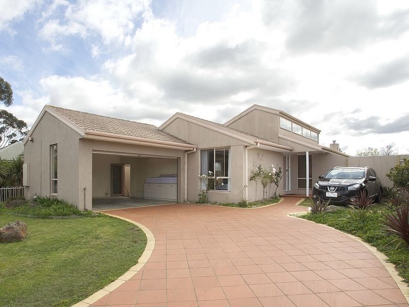 366 Hogans Road, Hoppers Crossing VIC 3029