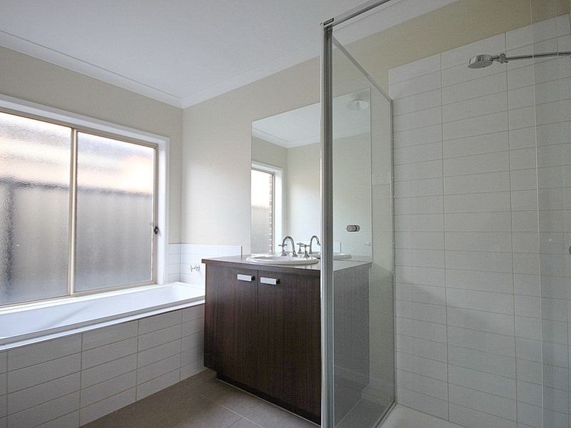 26 Kingbird Avenue, Tarneit VIC 3029