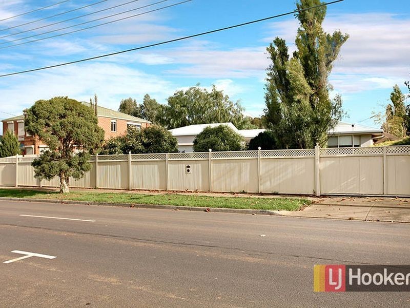 74 Walls Road, Werribee VIC 3030