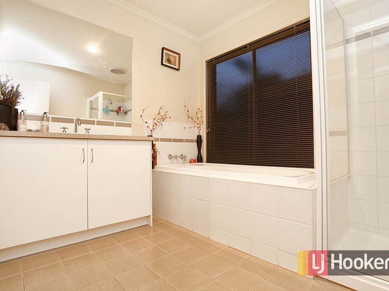 22 Stirling Drive, Derrimut VIC 3030