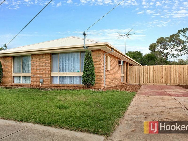 44 Ribblesdale Avenue, Wyndham Vale VIC 3024
