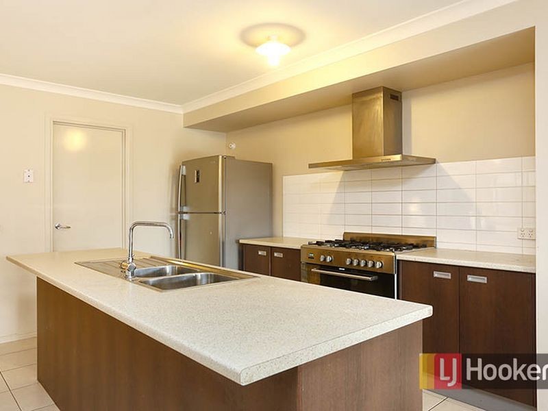 56 Fongeo Drive, Point Cook VIC 3030